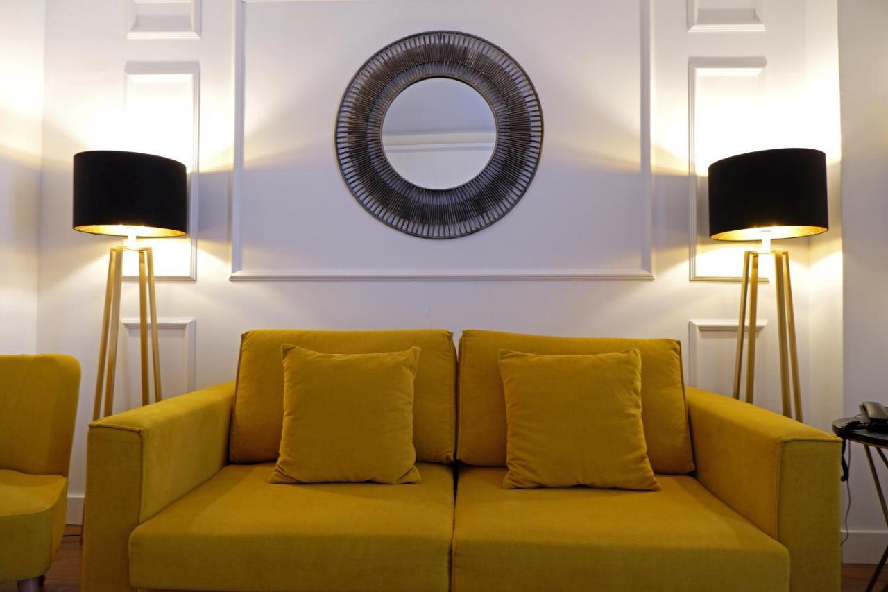 Hotel Colon Plaza Valladolid Eksteriør billede